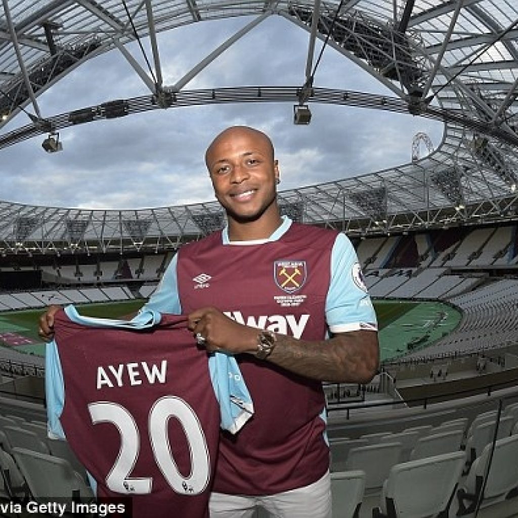 PHOTOS: Gyan, Jordan, Wakaso, Others Congratulate Andre Ayew on Record Move to West Ham