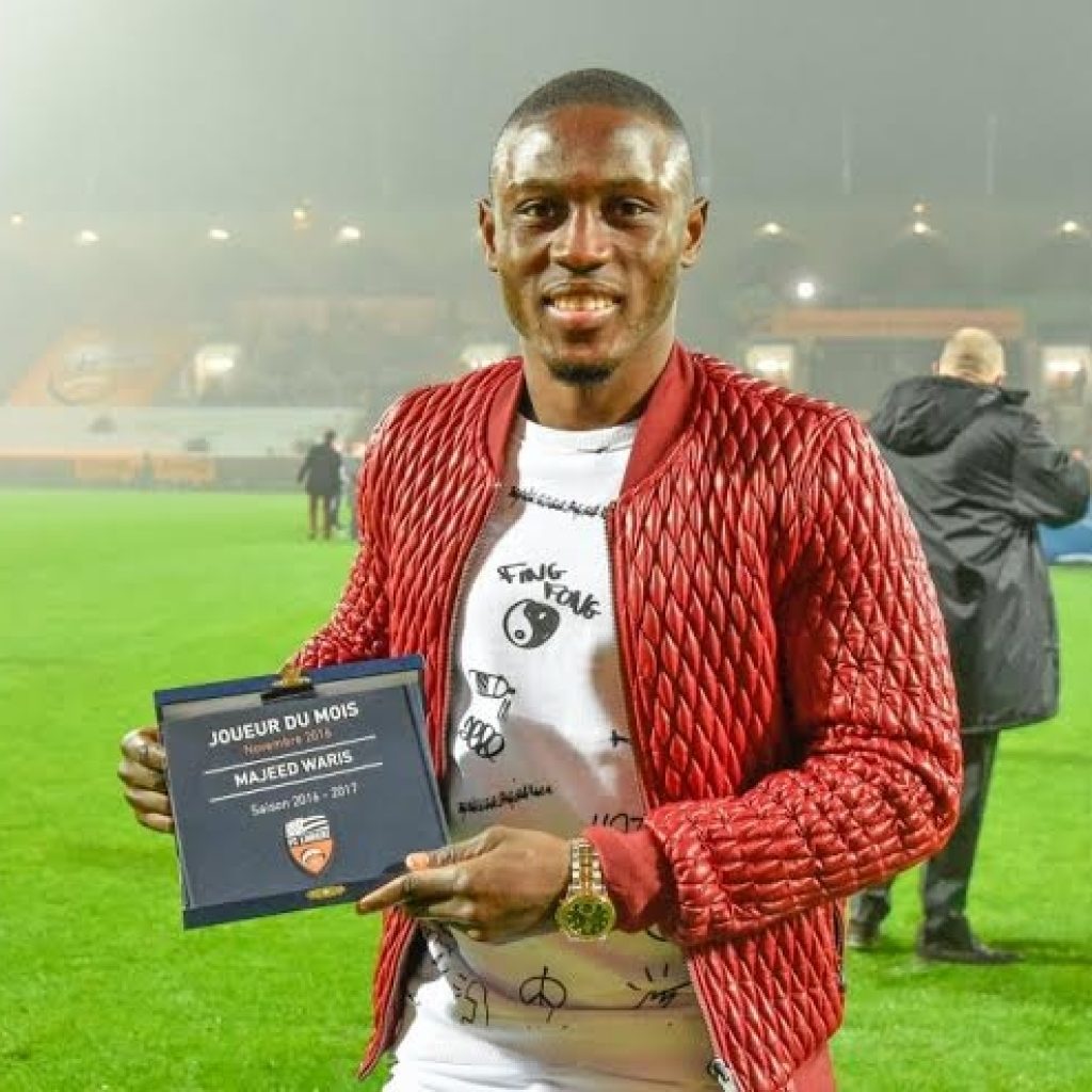 Majeed Waris Receives Player of the Month Award in France