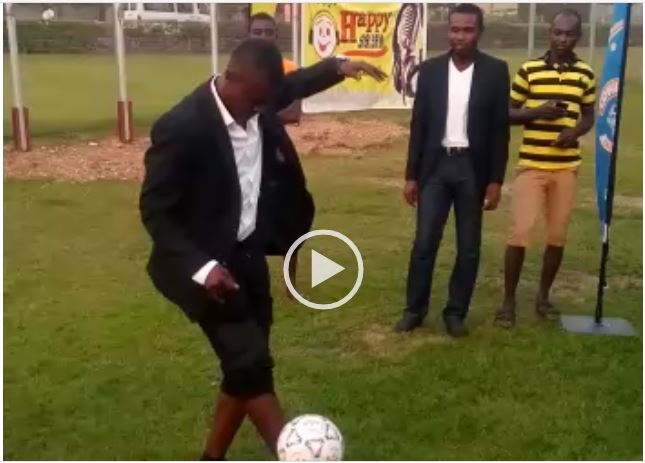 VIDEO: Awudu Issaka shows sublime football skills at Happy FM-Cowbell AFCON screening