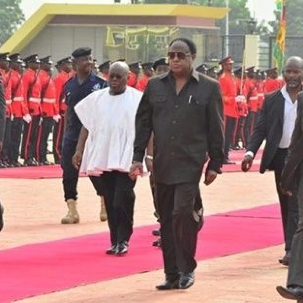 PHOTOS: Akufo-Addo’s first day at work at the Presidential Palace