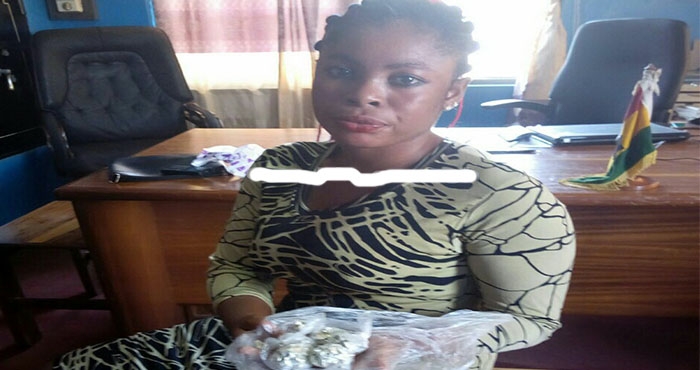 Lady arrested for attempting to smuggle cocaine into Prison