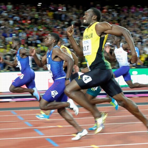 Today In Sports History: Usain Bolt claims 200m gold in  Daegu