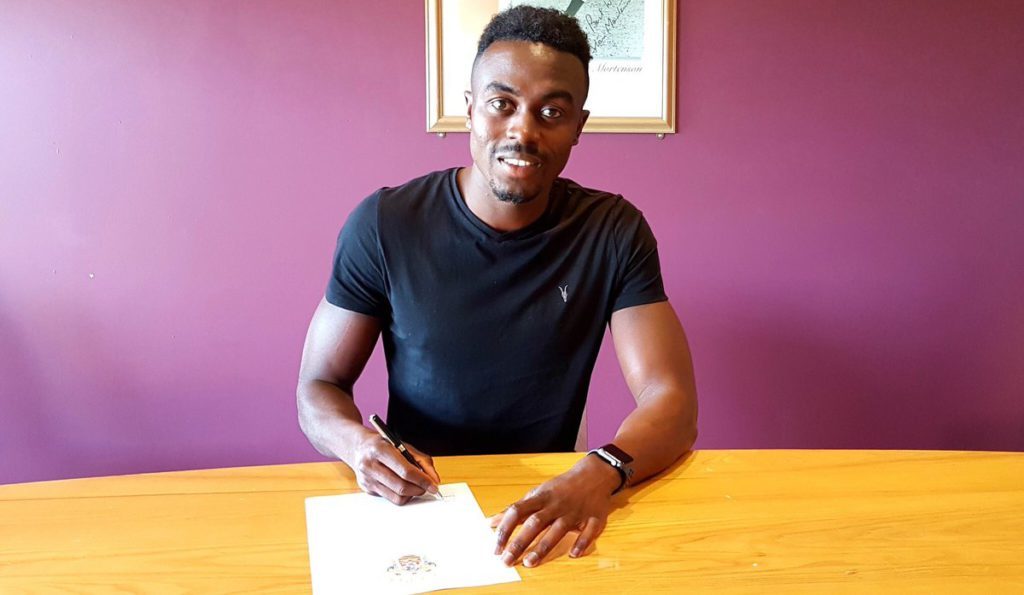 Blackpool FC manager excited by Joe Dodoo signing