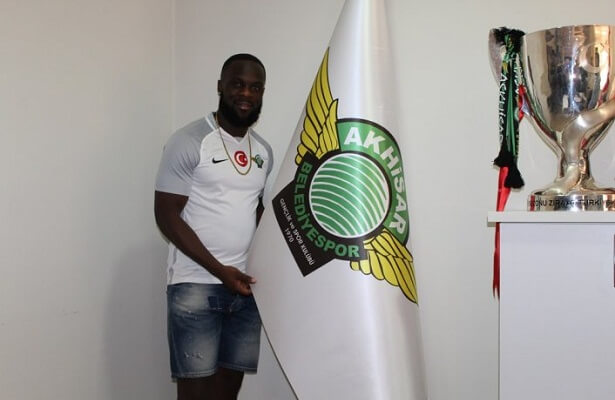 Akhisarspor sign Ghanaian forward Elvis Manu on a three-year contract