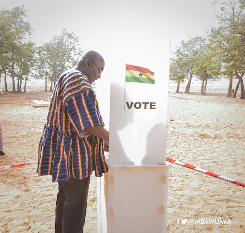 Referendum: Bawumia votes in referendum