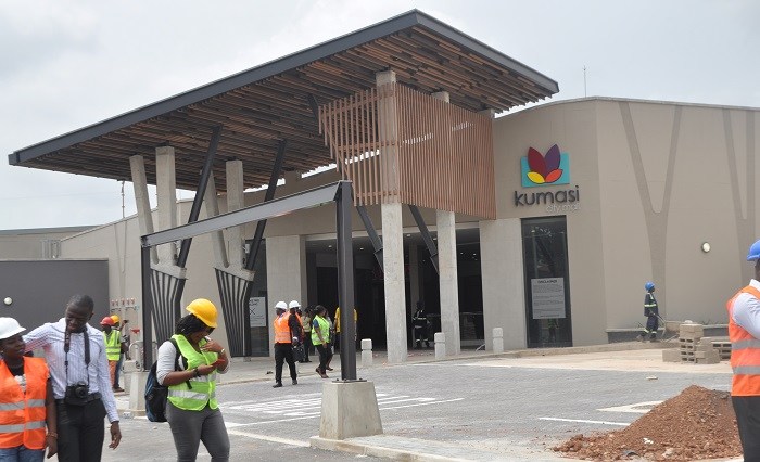 PHOTOS: Kumasi Mall roof caves in