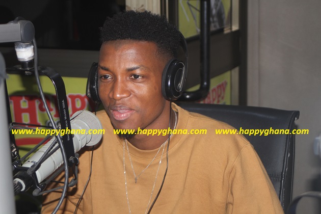 Video: I’m a musician, not just a Highlife Artiste – Kinaata