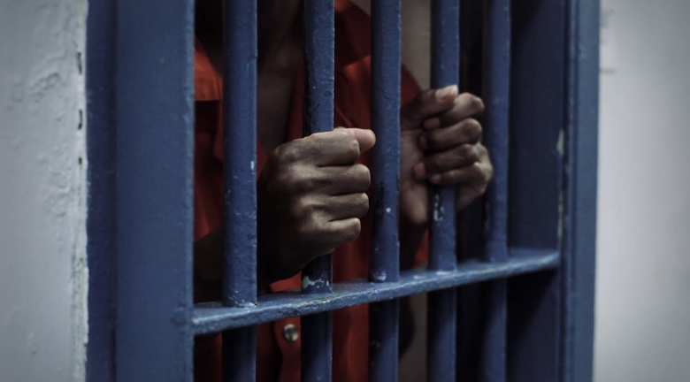 Trader remanded for biting off finger of policeman