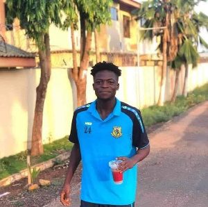 Ghanaian Footballer dies after being knocked down by a motorcycle