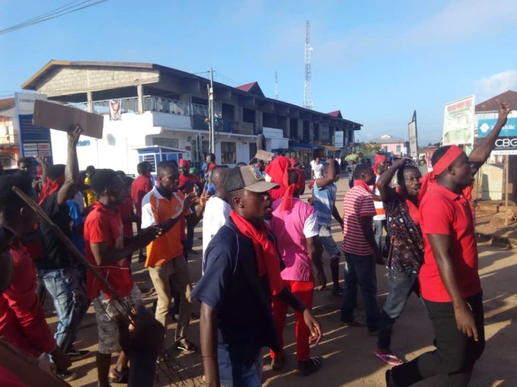 Police shot over ‘no road, no vote’ demo at Swedru