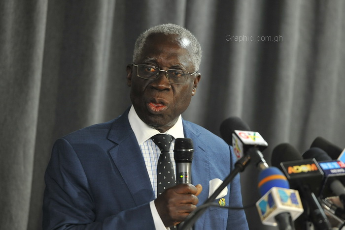 Anyone who failed to submit to new register won’t vote on Dec 7 – Senior Minister to Ghanaians