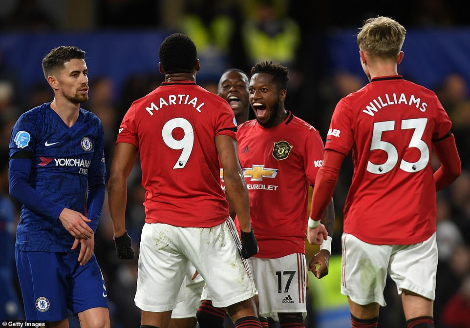 Man United earn impressive win at Chelsea