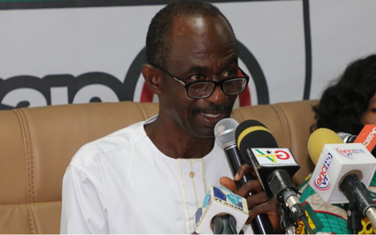 Drama at EC as Asiedu Nketia files nomination for Mahama