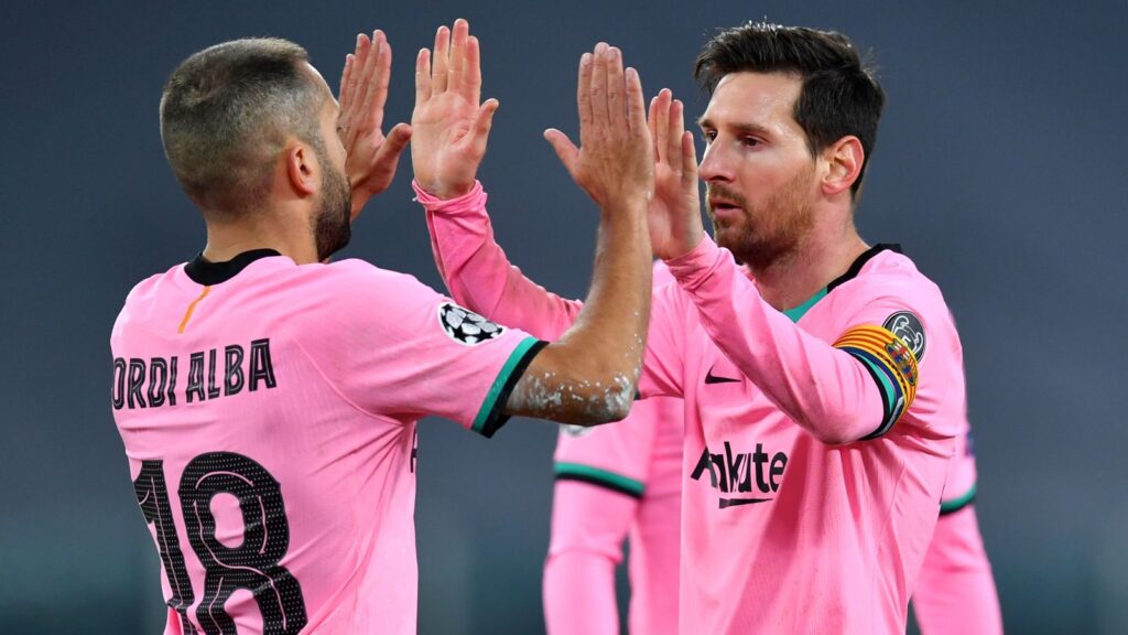 Messi stars as Barca bounce back with win at Juve