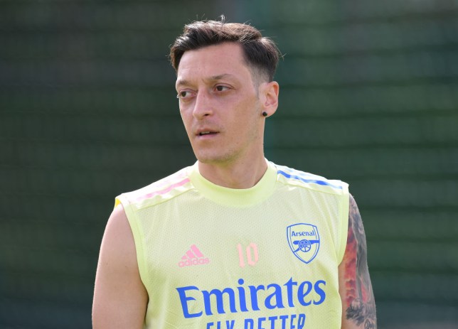 Arsenal axe Ozil from Premier League squad