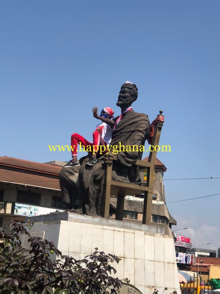 Photos: NPP paints Accra Red, White & Blue to show readiness for Monday’s election