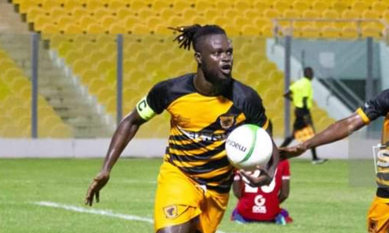 Hans Kwoffie completes move to  Legon Cities