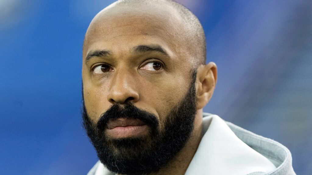 Henry to quit social media; highlights racism