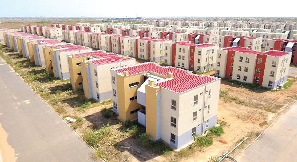 Mahama takes a swipe at Prez Nana Addo over comments about Saglemi Housing Project