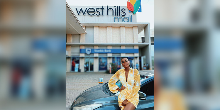 West Hills Mall Review of the Month with Roselyn Ashkar