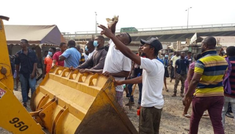 Video: Circle traders clash with taskforce over  Operation Clean Your Frontage