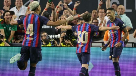 Raphinha on target as Barcelona beat Real Madrid in Las Vegas Clasico