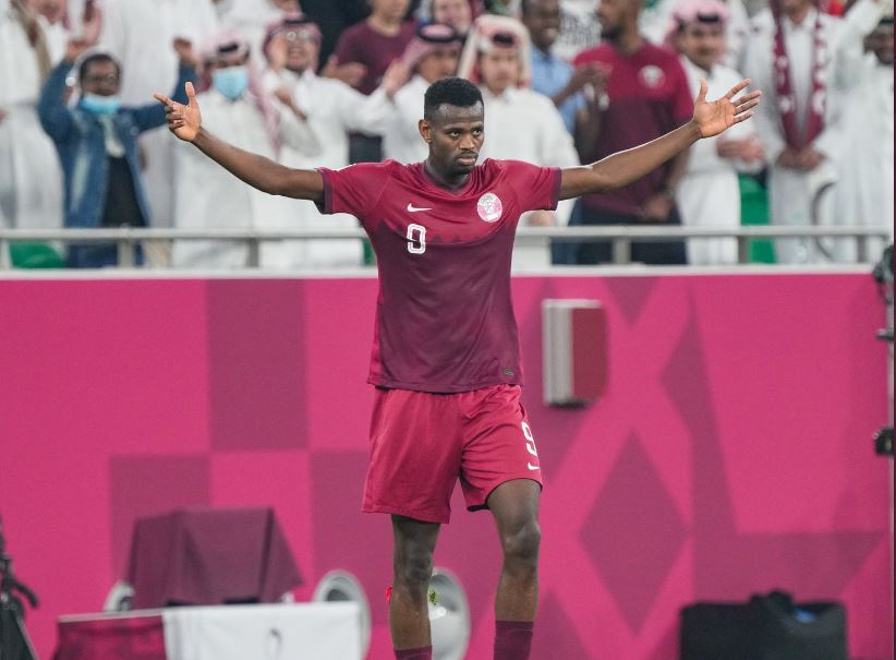 #Qatar2022onGMABC: Ghanaian forward Mohammed Muntari becomes the first player to score Qatar’s World Cup goal