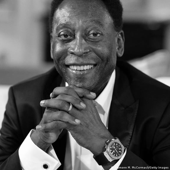 President Nana Akufo-Addo pays glowing tribute to Brazil legend Pele