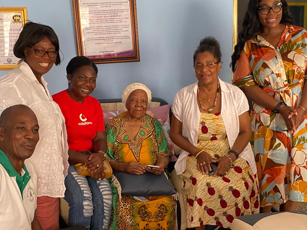 Vodafone Ghana’s 101-year-old customer receives wonderful Vodafone package to connect with great-grandchild!