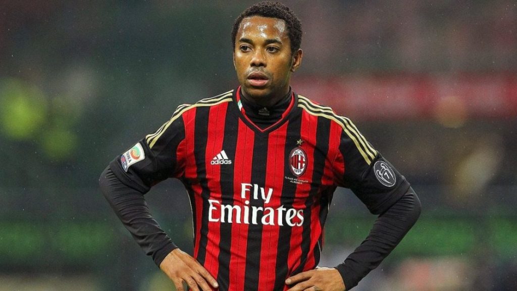 <strong></img>Italy calls for Robinho to serve rape sentence</strong>