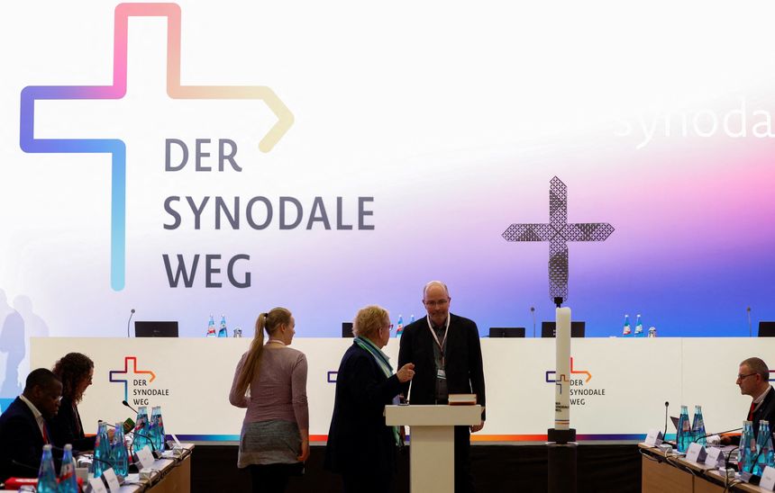 German Catholic Church to give blessing to same-sex couples