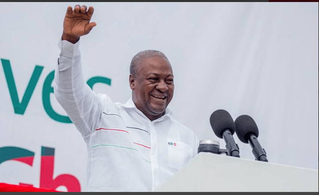 NPP are scared of me not you – Mahama to Duffuor, others