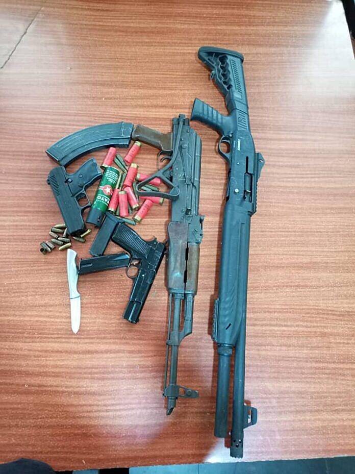 Police operation in Bortianor, surrounding areas: Five shot, four weapons recovered