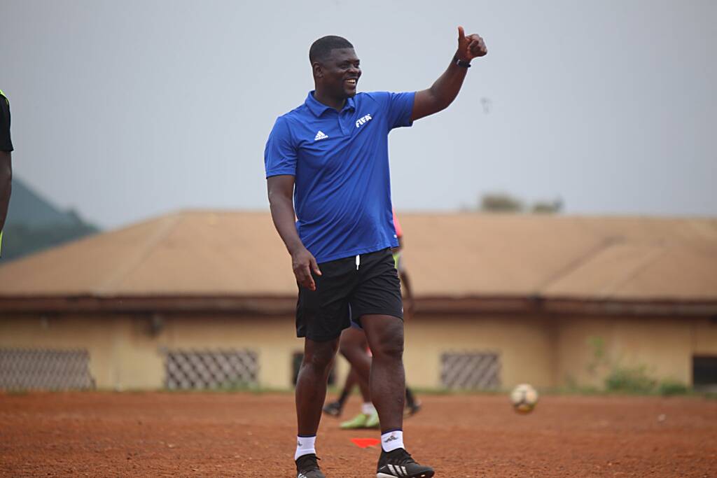 Coach Samuel Boadu spotted training Cornerstone players amid contract dispute