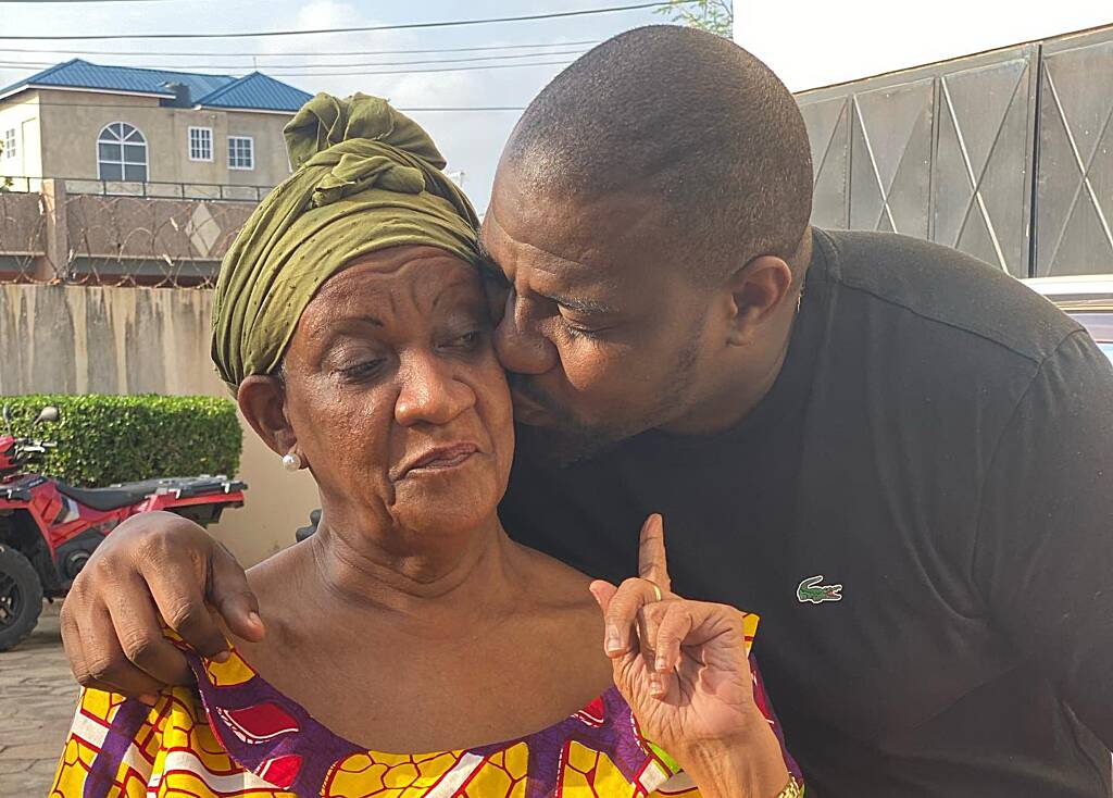 John Dumelo loses mother