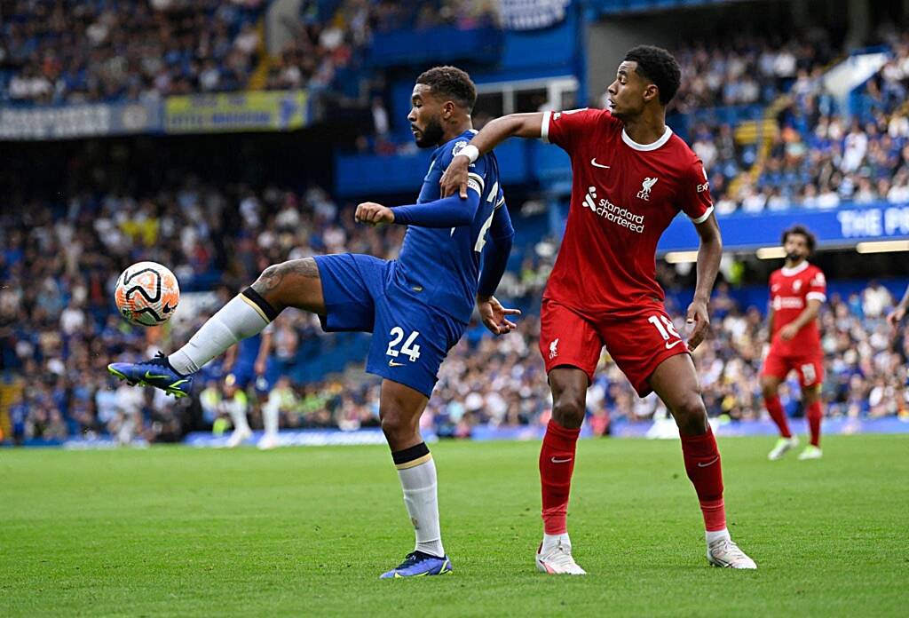 EPL: Chelsea holds Liverpool in League opener