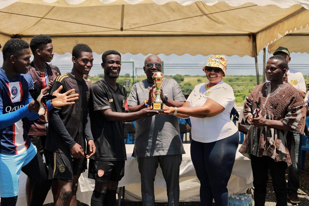 Ghana Tourism Authority commemorates World Tourism Day with regatta and fun games in Ada