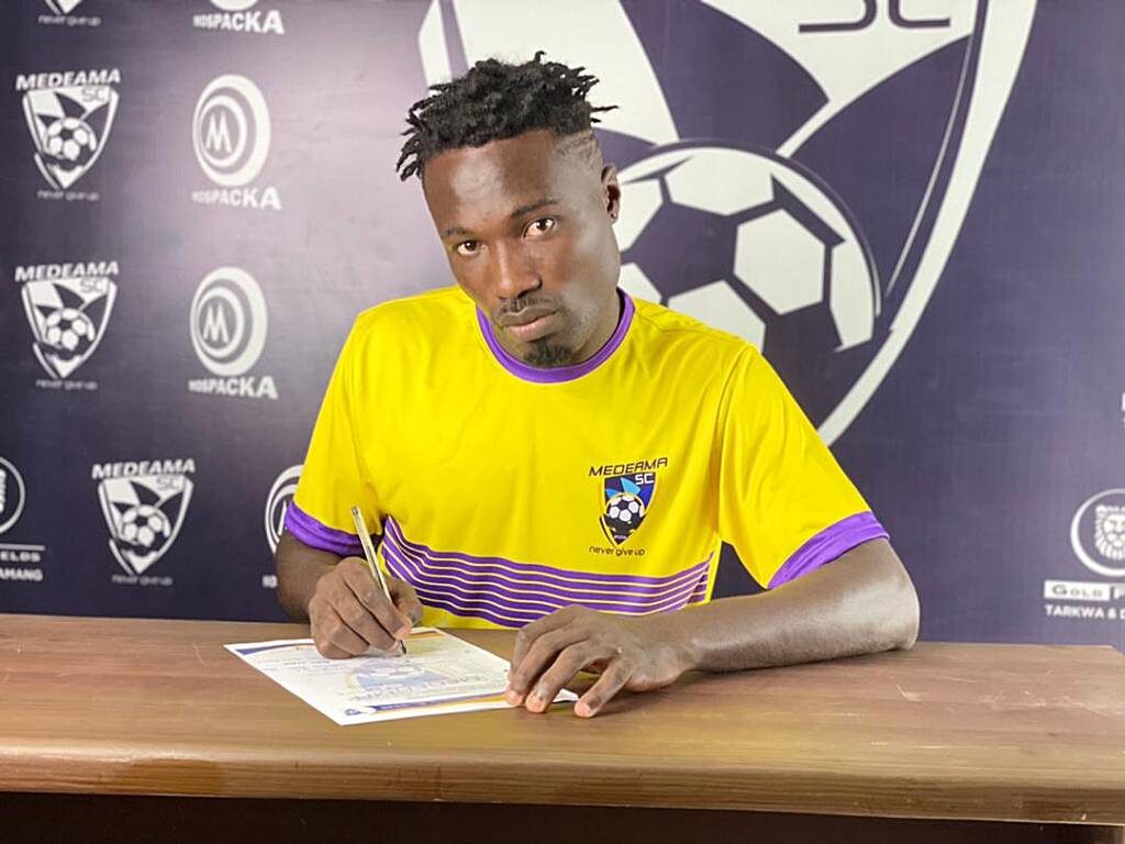 Al Ahly, Mamelodi Sundowns set sights on Medeama SC striker Jonathan Sowah