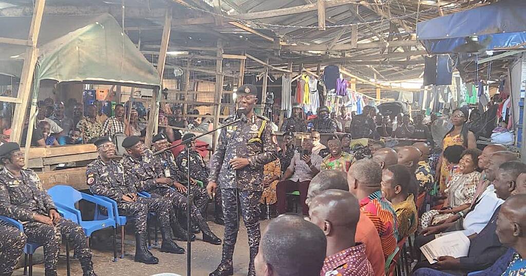 Dampare engages Kantamanto traders on market security measures