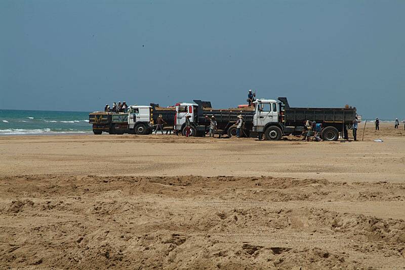 Gov’t vows to crackdown on illegal sand mining in Ketu South