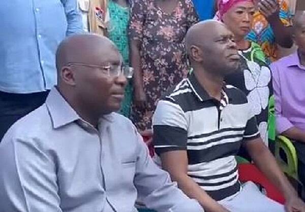 Dr Bawumia donates GH 100,000 to support Yaw Sarpong