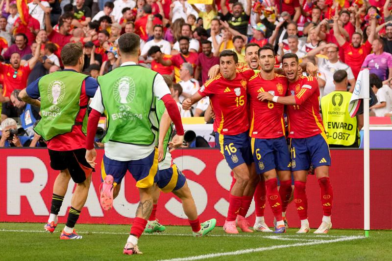 England suffer back -t0-back defeats in Euros final as Spain win 4th title