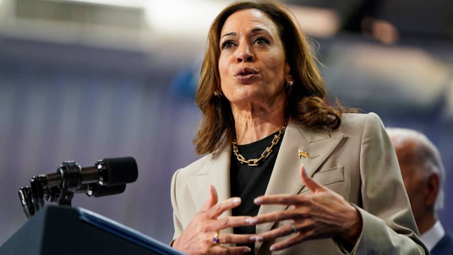 Harris’ economic plan builds on Biden’s, aims for lower costs and taxes