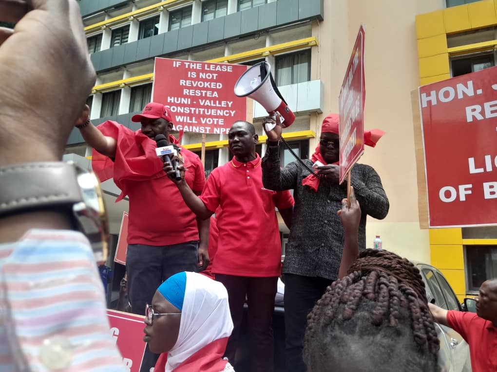 GMWU commences week-long demo; demands for immediate termination of mining lease