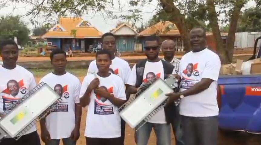 Asutifi North Member of Parliament donates 1000 streetlights to reduce crime rate