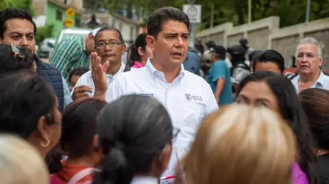 Mexico: Mayor of southern city, assassinated days after taking office