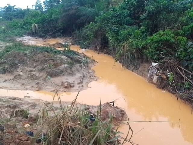 Galamsey has destroyed our roads- residents of Aboi Nkwanta