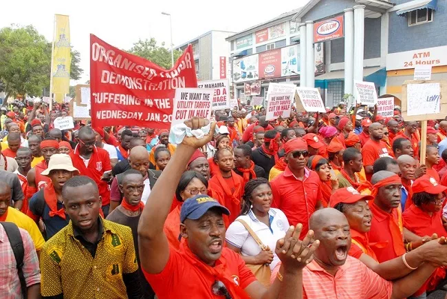 Public service workers to strike today due to unpaid allowances