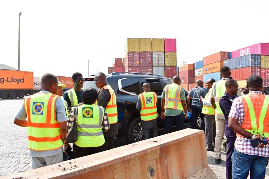 Energy Minister inspects 2,500 unclaimed ECG containers at Tema Port