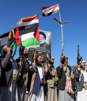 US imposes sanctions on senior Houthi members